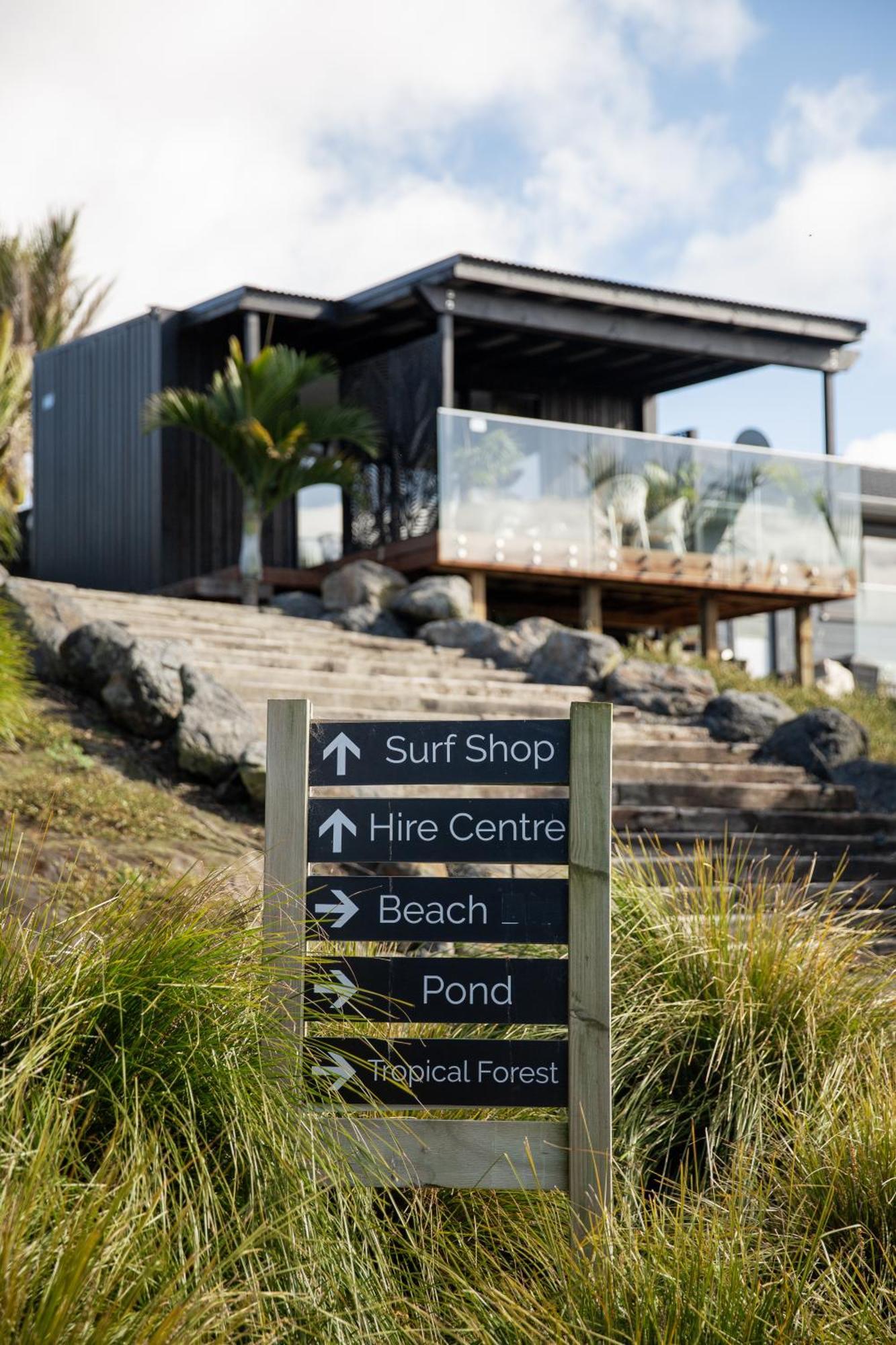 Aotearoa Surf Eco Pods Ξενοδοχείο Te Arai Εξωτερικό φωτογραφία